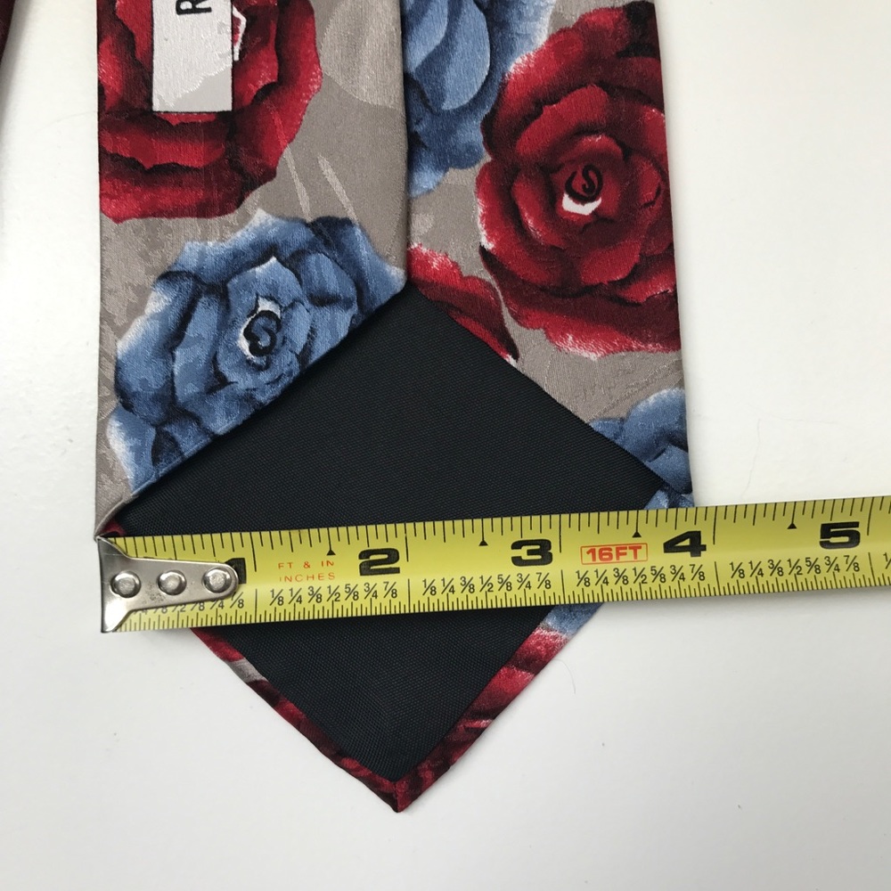 J. Blades "roses" handmade silk tie - Picture 5 of 8